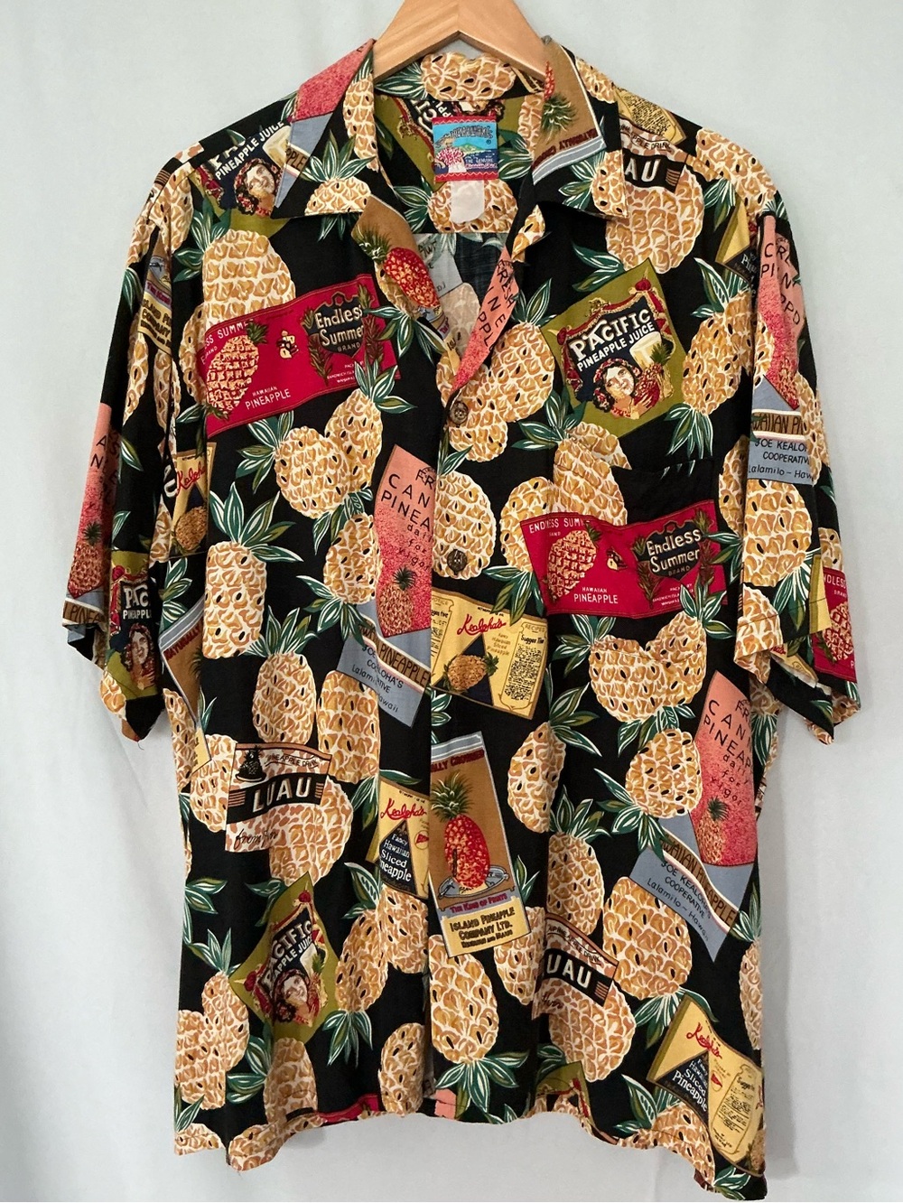 Joe Kealoha's  from Hawaii Men's Hawaiian Shirt Size L